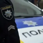 У Томашполі чоловік висипав на дорогу відходи тваринного походження