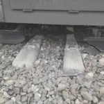 У Польщі підірвали залізницю, якою транспортували допомогу Україні (ФОТО)