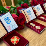На Вінниччині передали родинам полеглих Захисників військові відзнаки