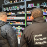 Підпільний бізнес на мільйони: що продавали у звичайних магазинах Вінниччини