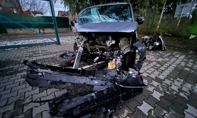П’яна авантюра на мільйон: у Вінницькій області працівник СТО викрав і розтрощив автомобіль клієнтки