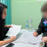 Тіло сховав у вигрібній ямі: у Гнівані 17-річний хлопець вбив рідного брата
