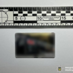 У Ладижині чоловік поцупив понад 20 тисяч гривень із телефона колеги