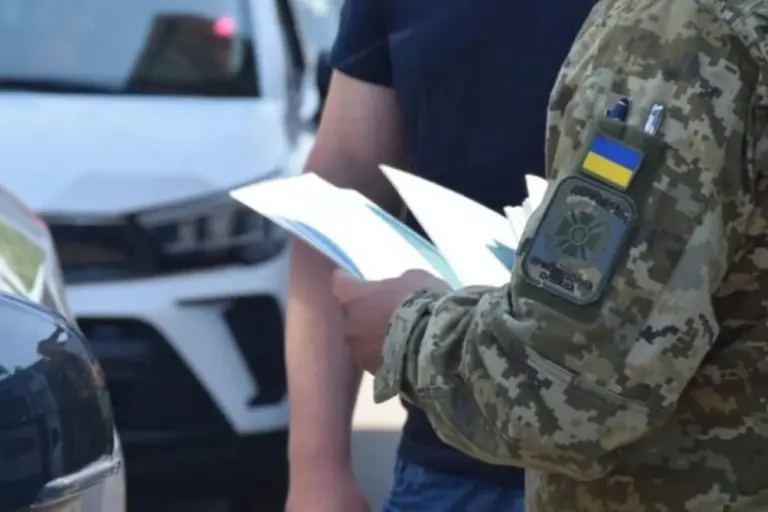 Вінницький суд засудив посадовця ТЦК за хабарництво