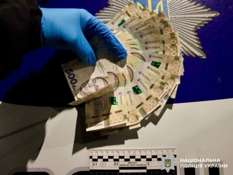 У Вінниці затримали чоловіка, який викрав гроші з офісу