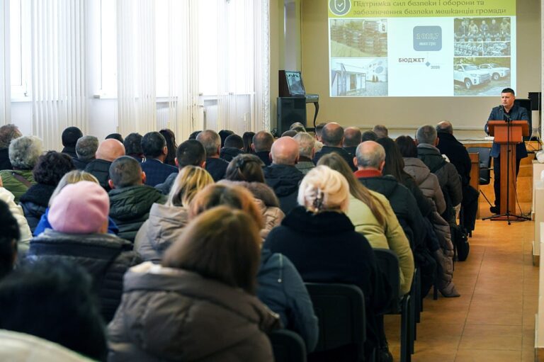 Тепло, транспорт, стабільність: у Вінниці тривають обговорення бюджету громади