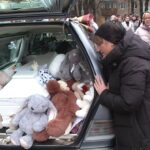 Рідні вимагають справедливості: у Вінниці попрощалися із 7-річною Ангеліною