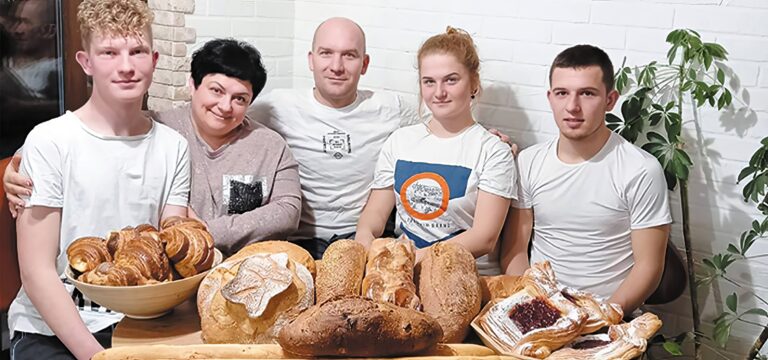 Нематеріальна спадщина на тарілці: чим дивують господині Хмільницької громади