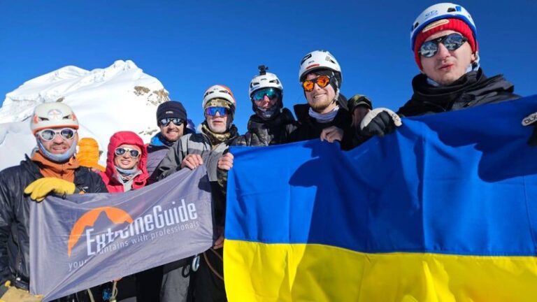 Підіймався майже дві доби: 67-річний вінничанин підкорив Гімалаї