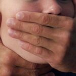Судитимуть 57-річного чоловіка, який зґвалтував шестирічну онучку та її подругу