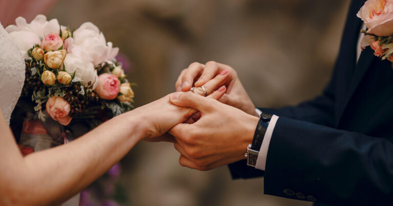 ceremony wear RING