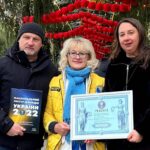 У Подільському зоопарку встановили рекорд України: створили найдовше намисто