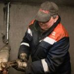 У Києві померли два слюсарі аварійних бригад через надмірне перенавантаження