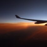У Польщі українку не пустили в літак через жартівливий напис на її чолі