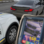 Нічні перегони в селі: на Вінниччині водій BMW тікав від патрульних