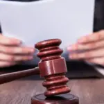 Мав статевий акт із 15-річною падчеркою: на Вінниччині суд виніс вирок чоловіку