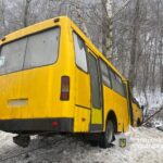 Рейсовий автобус з’їхав у кювет на Вінниччині: що відомо