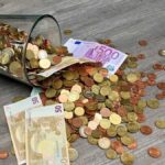 Долар бє рекорди: курс валют на 13 січня