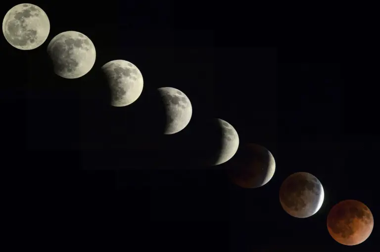 moon_phases_comp