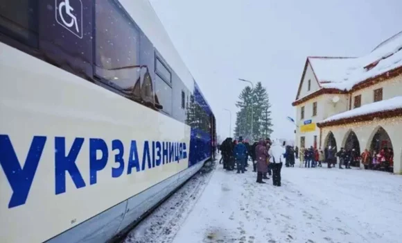 Ранкові поїзди на Вінниччині курсують із затримками: що відомо