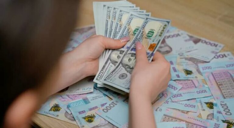 Схема хабарництва у військовій комісії: оголосили підозру посадовцям