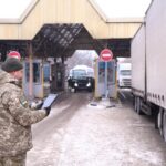 На кордоні з Молдовою у Вінницькій області тимчасово обмежили рух вантажівок