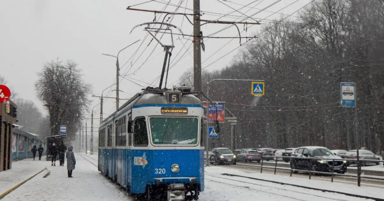 Мороз та обледеніння: як у Вінниці працює електротранспорт 2 лютого
