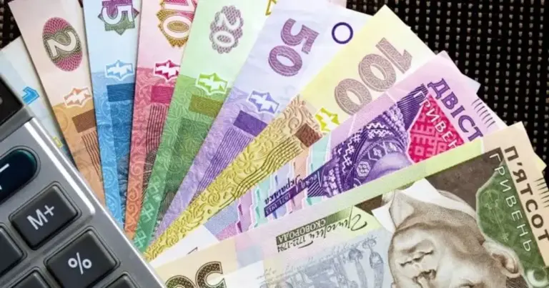 Кому та на скільки підвищать пенсії з 1 березня