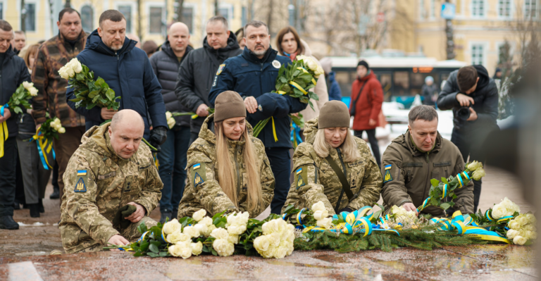 Як у Вінниці вшанували подвиг Героїв Небесної Сотні (ФОТО)