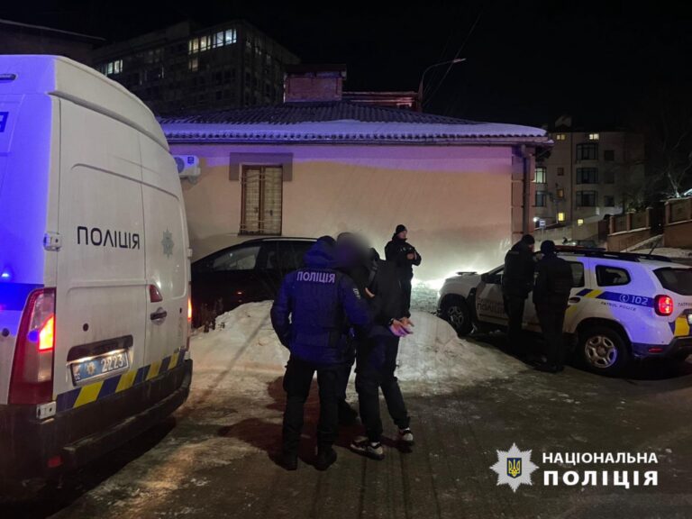 Прийшов до кафе з гранатою: у квартирі вінничанина знайшли ще боєприпаси