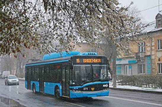 Через затори у Вінниці громадський транспорт курсує із затримкою