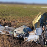 Бойова частина дивом не вибухнула: збита ракета Х-101 впала в полі на Вінниччині (ФОТО)