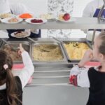 На Вінниччині з’являться фабрики-кухні для шкіл: як зміниться харчування учнів