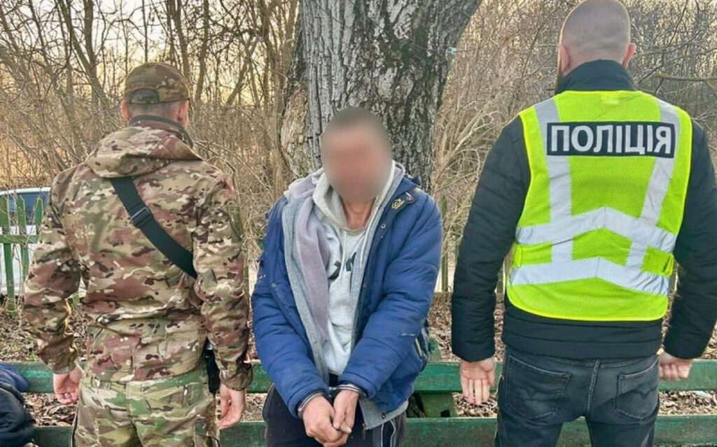 17 ножових поранень: на Вінниччині пасинок жорстоко вбив вітчима