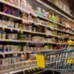 Українців обманюють у супермаркетах: як зберегти гроші