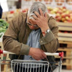В Україні різко подорожчали базові продукти: що зросло найбільше
