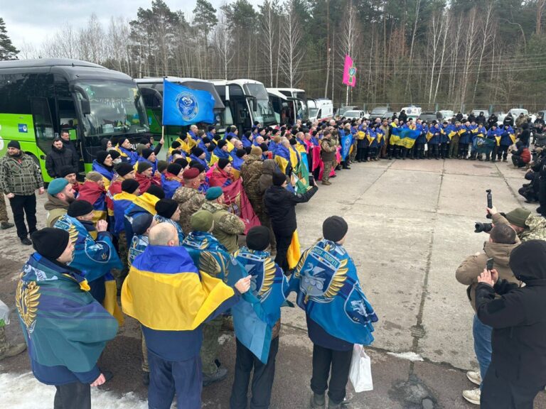 Сім військових з Вінниччини повернулися з російського полону