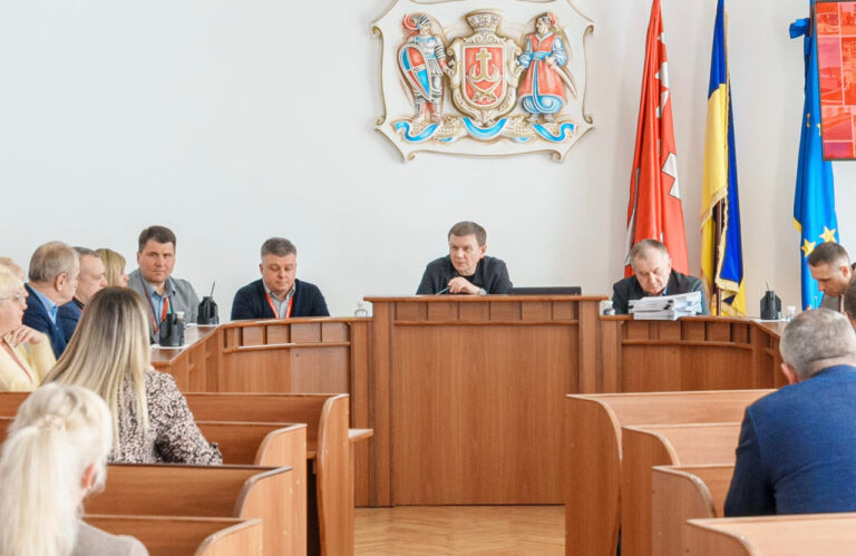 Вінниця вшановує Героїв: чотири вулиці та сквер отримають імена полеглих Захисників