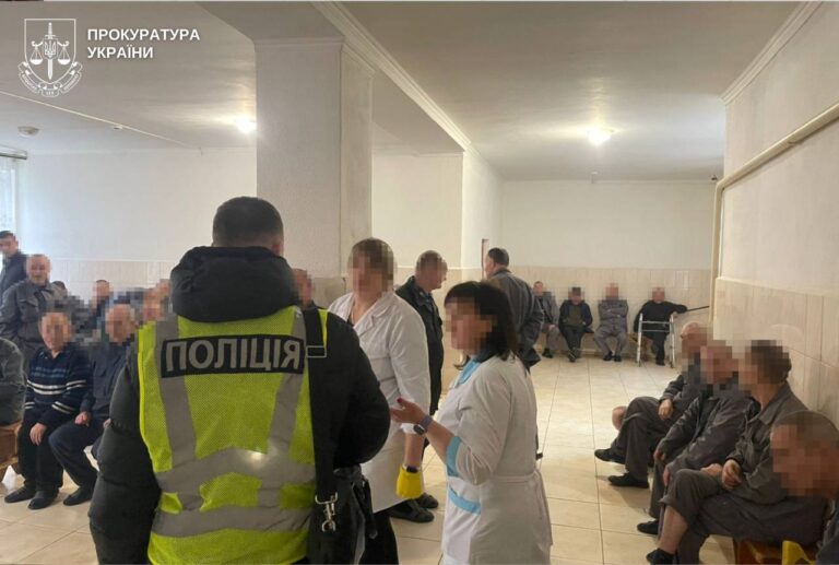 На Могилів-Подільщині директор інтернату перетворив підопічних на рабів
