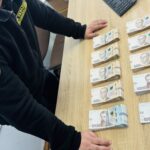 На Вінниччині іноземець намагався вивезти з України майже мільйон гривень