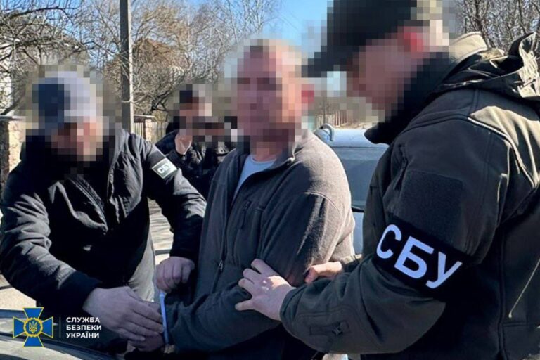 На Вінниччині викрили реставратора, який ремонтував зброю для продажу