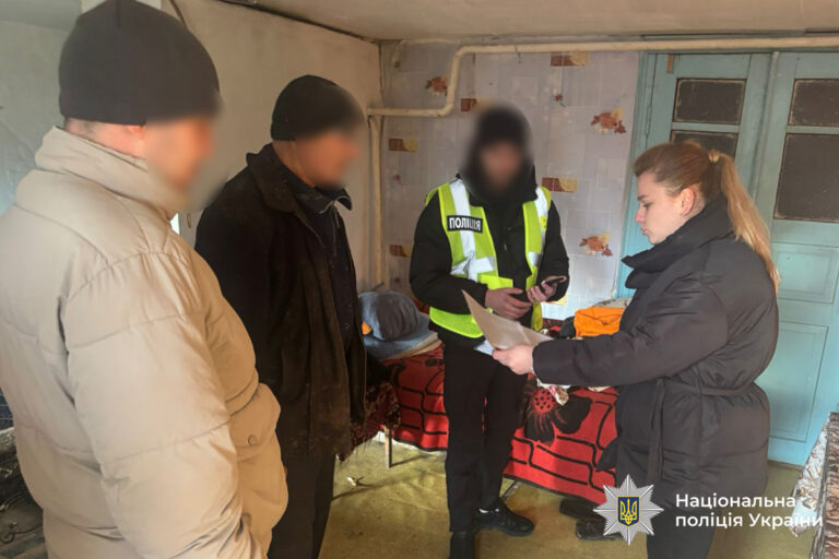 Трудова експлуатація на Вінниччині: трьом працівникам інтернату оголосили підозру