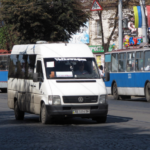 У Вінниці тестують оплату карткою в маршрутках: де вже можна розрахуватись