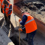 Комунальники готують місто до дощів: у Вінниці очищають водостоки