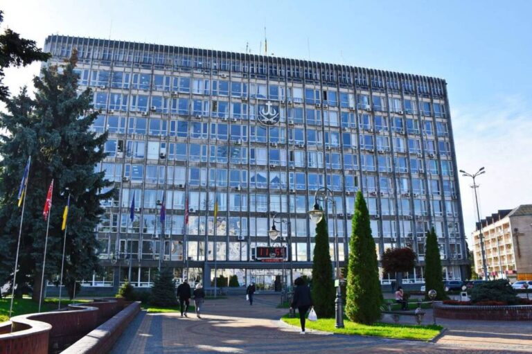 Питань вдвічі більше ніж зазвичай: у Вінниці розпочалась чергова сесія міськради