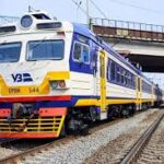 Зміни у русі поїздів: через Вінниччину скасували два приміські рейси