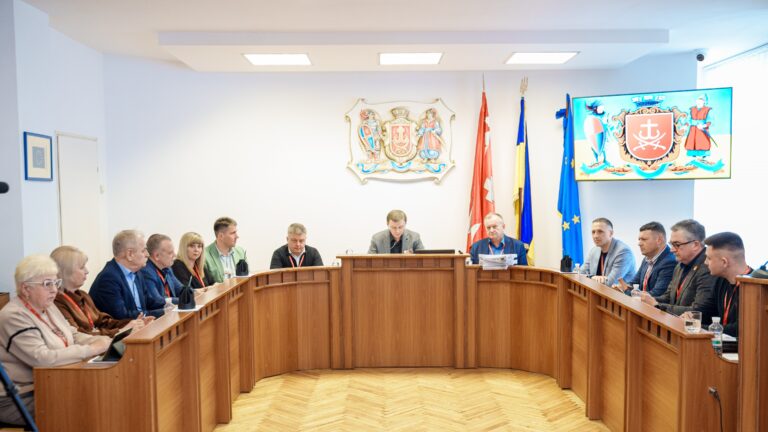 Після атаки рф: у Вінниці опрацьовано понад 100 звернень на «єВідновлення»