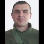 Прикрив побратимів ціною життя: Калинівська громада прощатиметься з Героєм