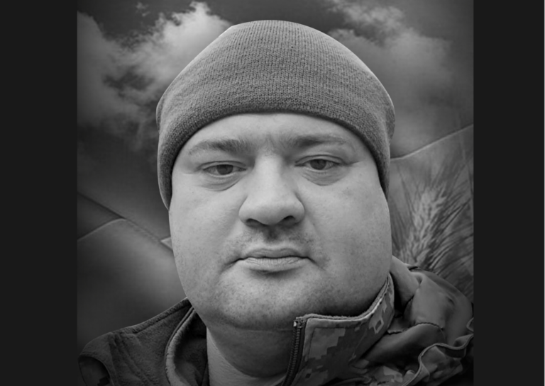 Батько, чоловік, захисник: Вінниця прощається з Володимиром Михайліченком