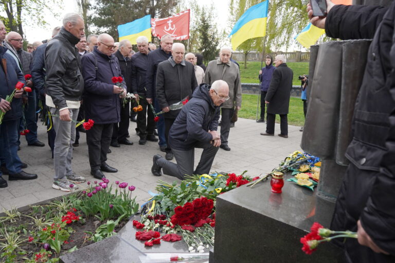 40 років з дня аварії на Чорнобильській АЕС: вінничани вшанували пам’ять загиблих та ліквідаторів